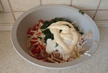 Фото шага рецепта Куриные котлеты с помидором и сыром 189078 шаг 7  