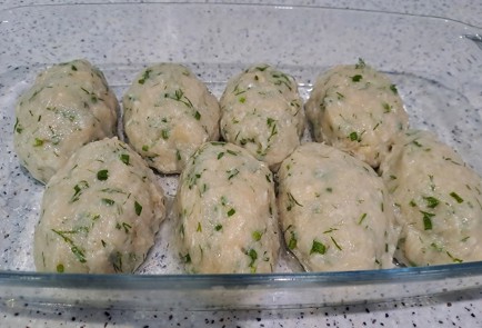 Фото шага рецепта Куриные котлеты с укропом и зеленым луком в духовке 189509 шаг 9  