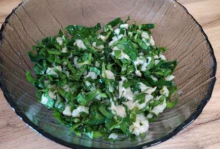 Фото шага рецепта Куриные котлеты со шпинатом 189239 шаг 4  