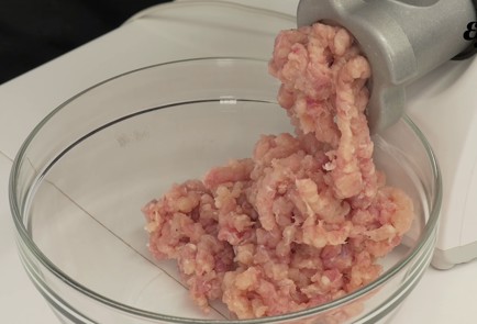 Фото шага рецепта Куриные котлеты 137010 шаг 5  