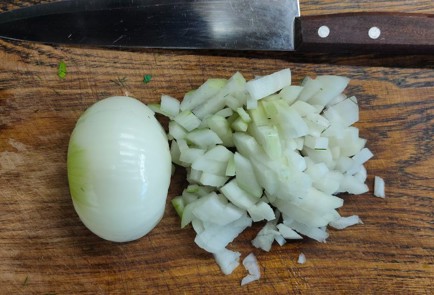 Фото шага рецепта Куриные купаты с луком 174277 шаг 7  