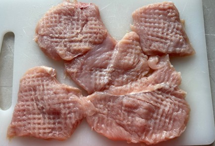 Фото шага рецепта Куриные отбивные 190273 шаг 5  