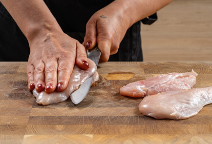 Фото шага рецепта Куриные отбивные 190344 шаг 3  