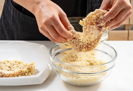 Фото шага рецепта Куриные отбивные 190344 шаг 7  