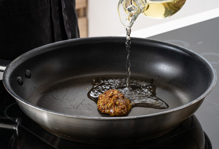 Фото шага рецепта Куриные рулеты в аэрогриле 189336 шаг 10  