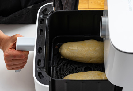 Фото шага рецепта Куриные рулеты в аэрогриле 189336 шаг 9  