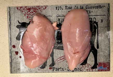 Фото шага рецепта Куриные слайсы с тушеными овощами 174837 шаг 1  