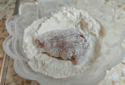 Фото шага рецепта Куриные стрипсы с паприкой 186492 шаг 6  