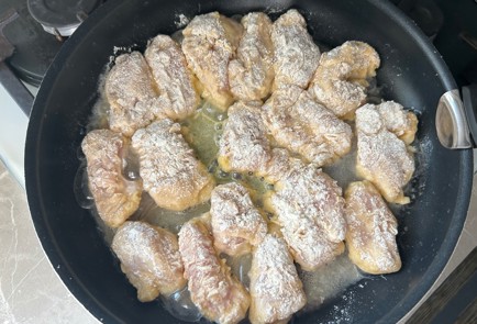 Фото шага рецепта Куриные стрипсы 189799 шаг 9  