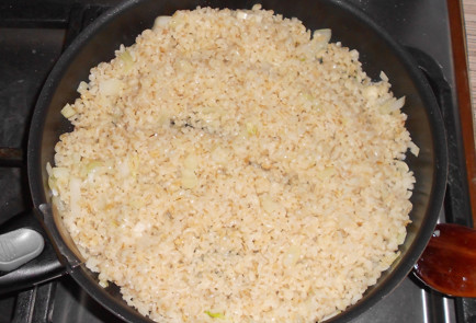 Фото шага рецепта Куриные тефтели с булгуром и овощами 152215 шаг 4  