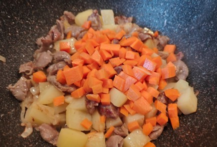 Фото шага рецепта Куриные желудки с картфелем 188832 шаг 9  