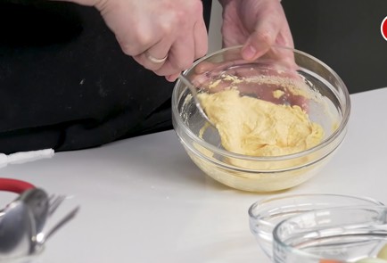 Фото шага рецепта Куриный бульон с манными кнедликами 151568 шаг 7  