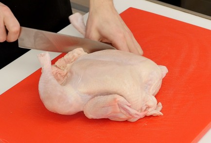 Фото шага рецепта Куриный паприкаш 114700 шаг 1  