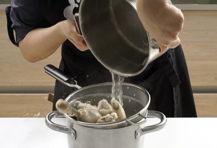 Фото шага рецепта Куриный паштет без печени 152844 шаг 4  