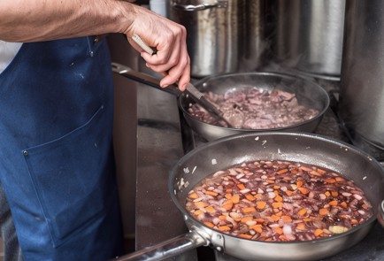 Фото шага рецепта Куриный паштет с овощами 138518 шаг 7  