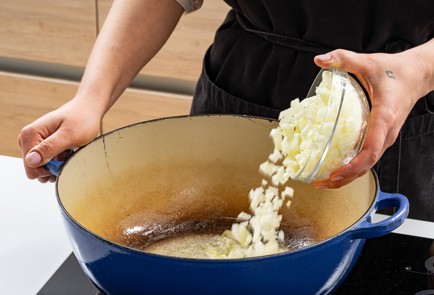 Фото шага рецепта Куриный соус 188907 шаг 4  