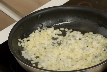 Фото шага рецепта Куриный суп с лапшой 114698 шаг 5  