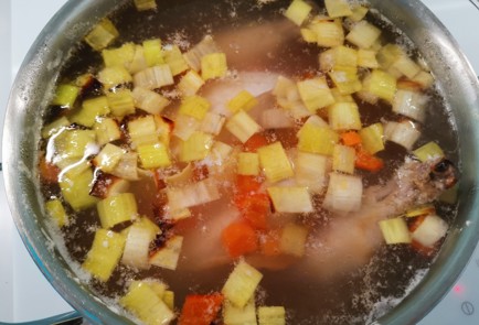 Фото шага рецепта Куриный суп 188349 шаг 11  