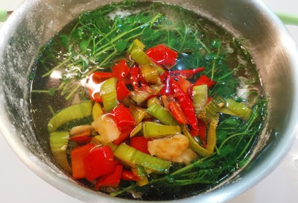 Фото шага рецепта Куриный суп 188777 шаг 11