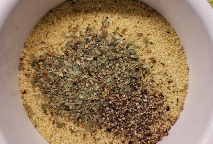 Фото шага рецепта Кускус с карри и фасолью 153035 шаг 2