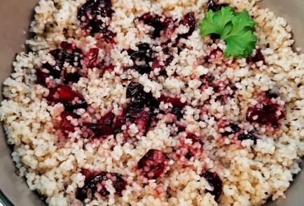 Фото шага рецепта Кускус с топпингом из черешни 173854 шаг 12