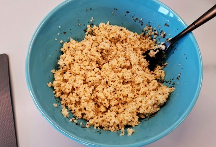 Фото шага рецепта Кускус с вялеными помидорами 140713 шаг 11  