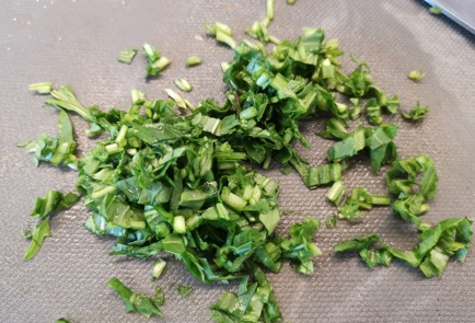 Фото шага рецепта Кускус с зеленью 188888 шаг 1  