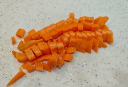 Фото шага рецепта Кусочки куриного филе с куркумой и сливками 189187 шаг 3  