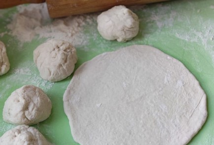 Фото шага рецепта Кутабы с курицей и укропом 173774 шаг 6  