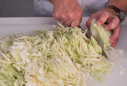 Фото шага рецепта Квашеная капуста 137841 шаг 2  