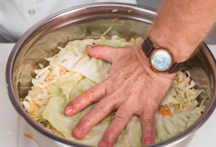 Фото шага рецепта Квашеная капуста 137841 шаг 7  