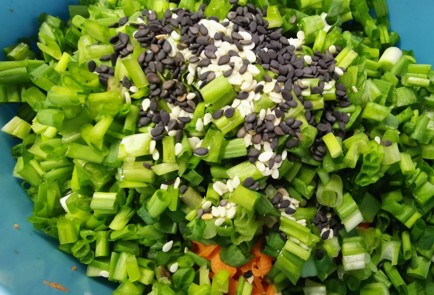 Фото шага рецепта Квашеный лук 191328 шаг 6  