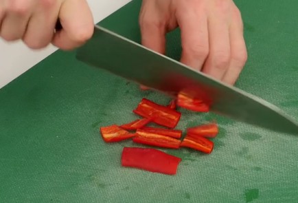 Фото шага рецепта Булгур потурецки кысыр 125340 шаг 2  