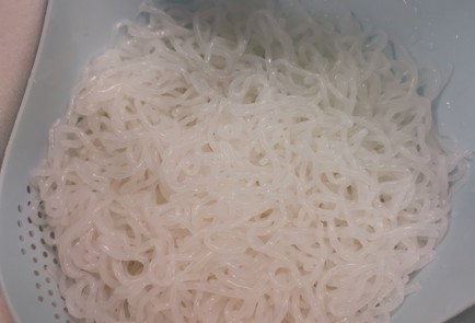 Фото шага рецепта Лапша ширатаки с индейкой 191154 шаг 3  