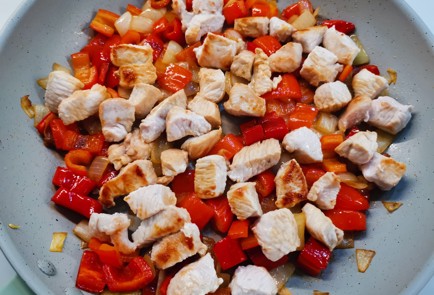 Фото шага рецепта Лапша ширатаки с индейкой 191154 шаг 7  