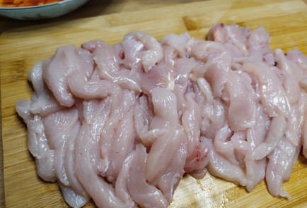 Фото шага рецепта Лапша удон с курицей и овощами 189145 шаг 5  