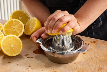 Фото шага рецепта Лавандовый лимонад 186652 шаг 6  