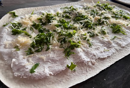 Фото шага рецепта Лаваш на завтрак 186963 шаг 3  