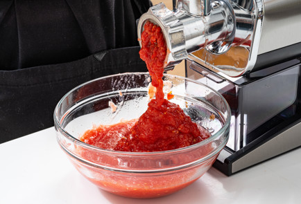 Фото шага рецепта Лечо из помидоров на зиму 190270 шаг 4  