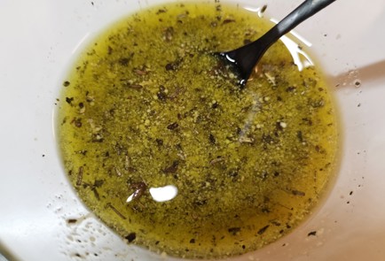 Фото шага рецепта Легкий европейский салат 175640 шаг 10