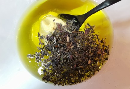 Фото шага рецепта Легкий европейский салат 175640 шаг 9