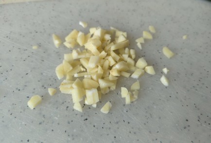 Фото шага рецепта Легкий салат с креветками 189917 шаг 3  