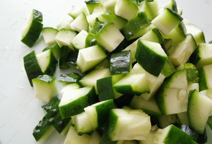 Фото шага рецепта Легкий салат 189185 шаг 1