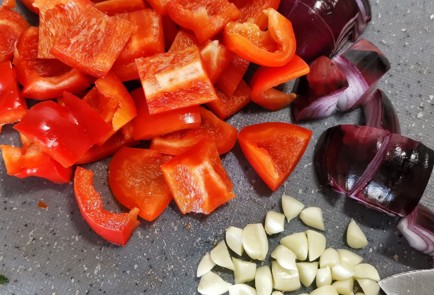 Фото шага рецепта Легкое овощное рагу с индейкой 152325 шаг 1  