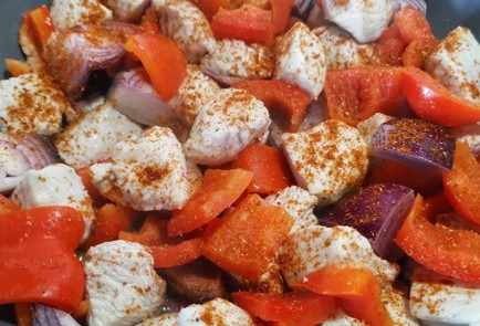 Фото шага рецепта Легкое овощное рагу с индейкой 152325 шаг 4  