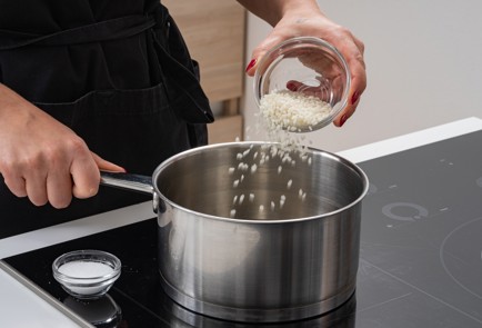 Фото шага рецепта Ленивые голубцы с фаршем и рисом 174507 шаг 2  