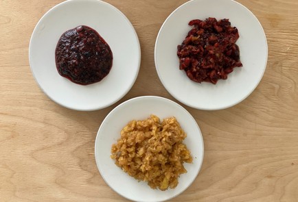 Фото шага рецепта Ленивые вареники с фруктовоягодной начинкой 174084 шаг 8  