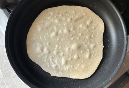 Фото шага рецепта Лепешки с чесноком 189808 шаг 9