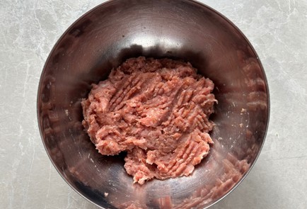 Фото шага рецепта Лепешки с фаршем 189805 шаг 3  