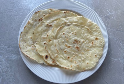 Фото шага рецепта Лепешки с начинкой 189383 шаг 8  